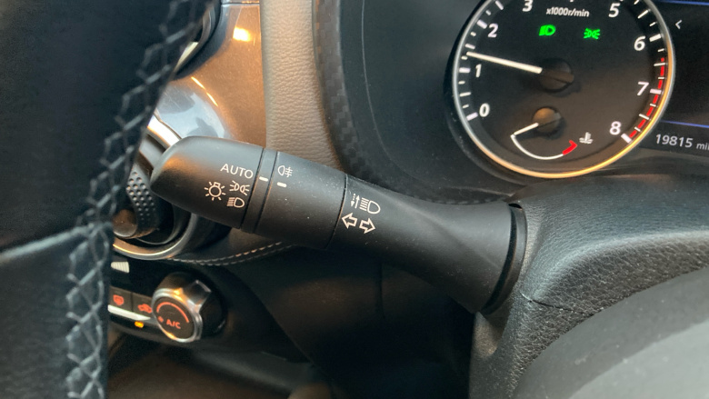 Nissan Juke 1.0 DiG-T 114 N-Connecta 5dr Petrol Hatchback